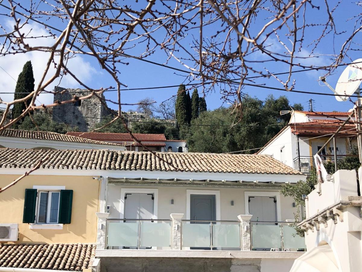 Villa Alekas Harbour House à Kassiopi Extérieur photo